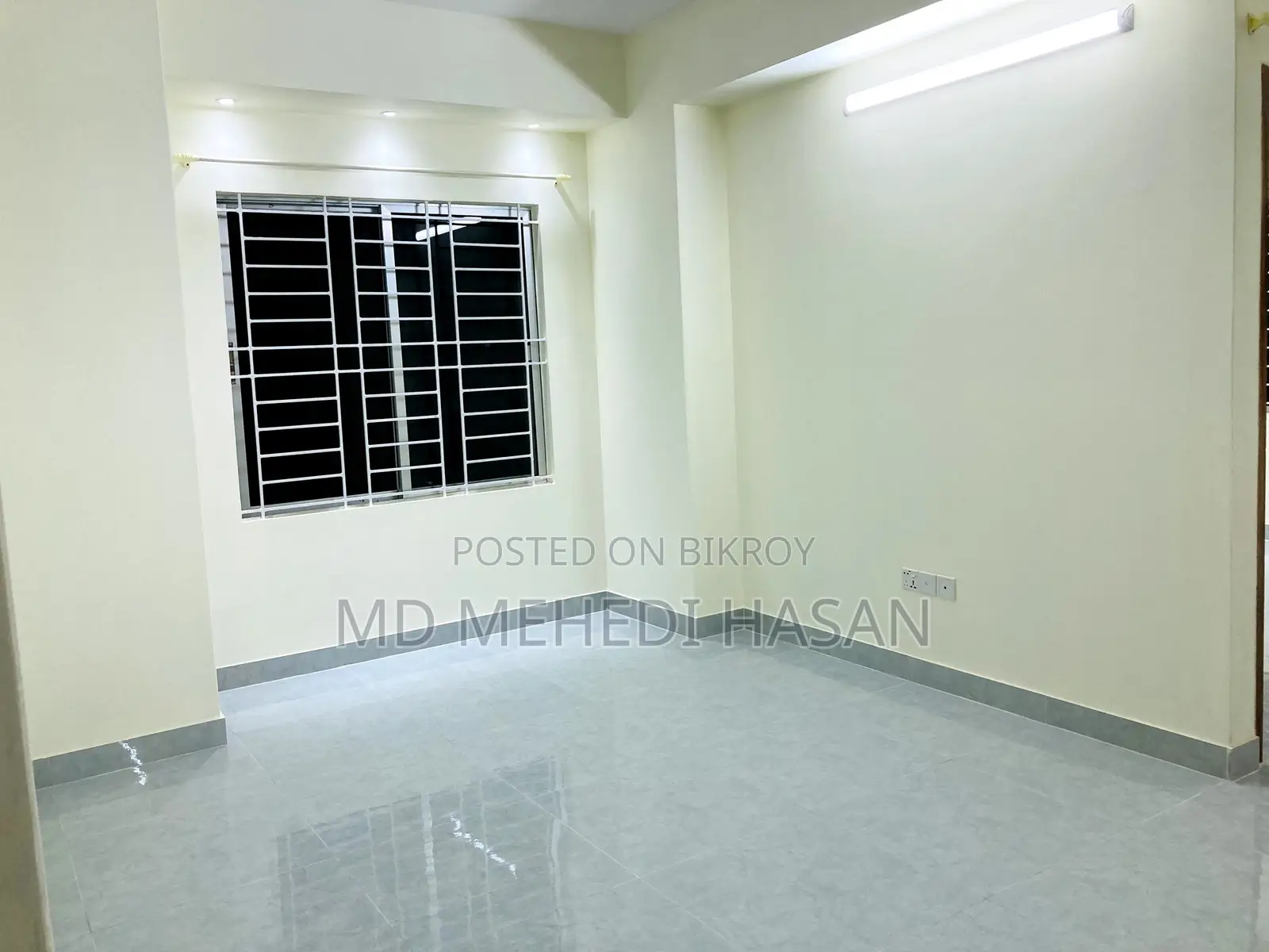 3bdrm Apartment in National Water Front, Shahjadpur for sale