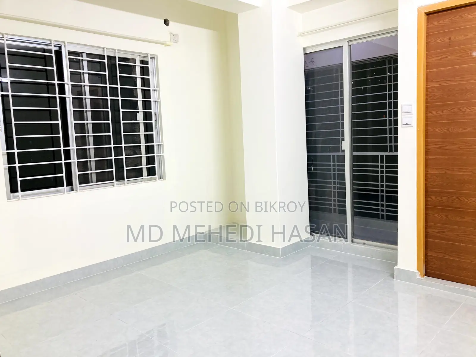 3bdrm Apartment in National Water Front, Shahjadpur for sale