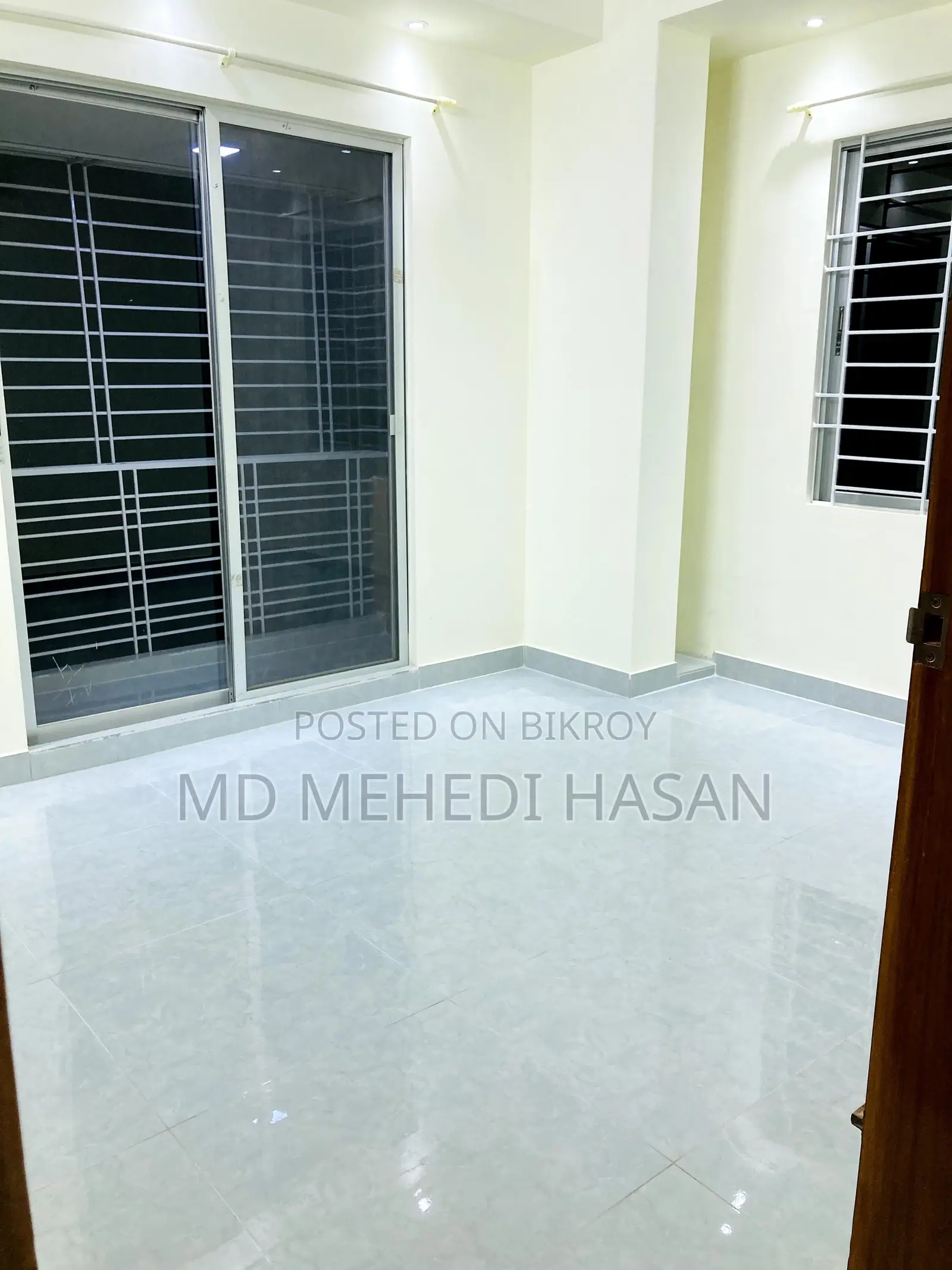 3bdrm Apartment in National Water Front, Shahjadpur for sale