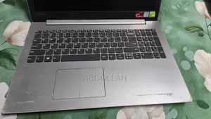 Laptop Lenovo IdeaPad 330 20GB Intel Core i5 HDD+SSD 500GB