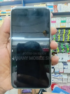 Apple iPhone XR 256 GB White