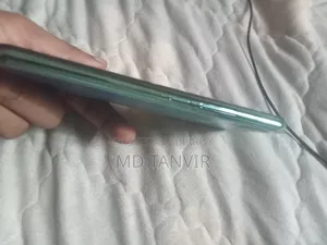 Vivo Y11 32 GB Green