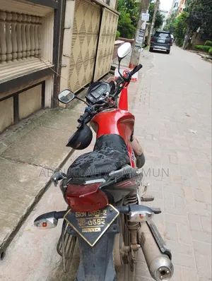 Runner Turbo 125 2017 Red