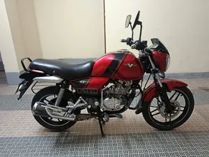 Bajaj V15 2017 Red