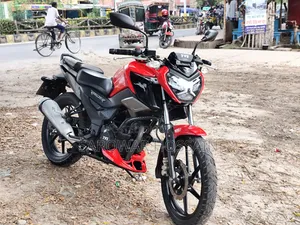 TVS Raider 125 2022 Red