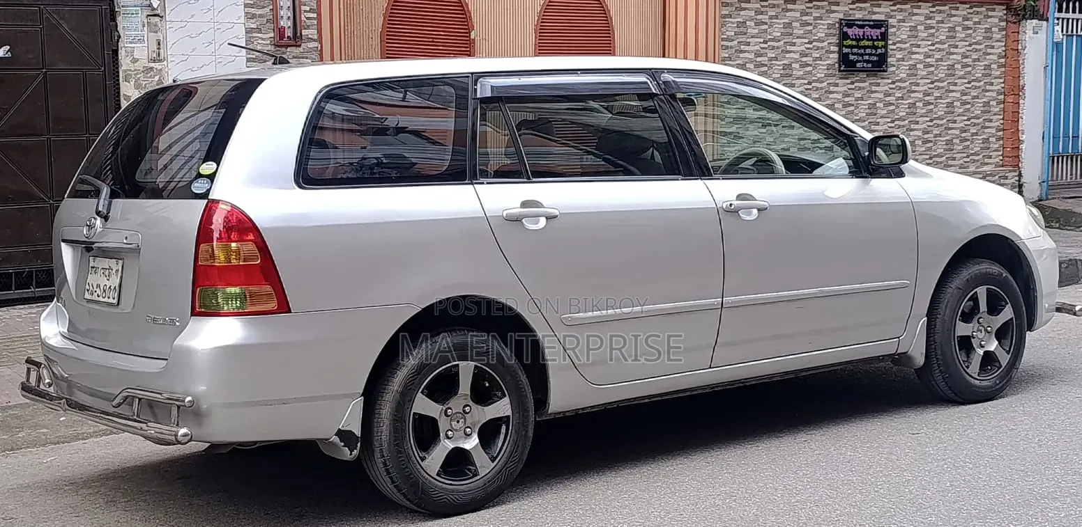 Toyota Corolla Fielder 2004 Silver