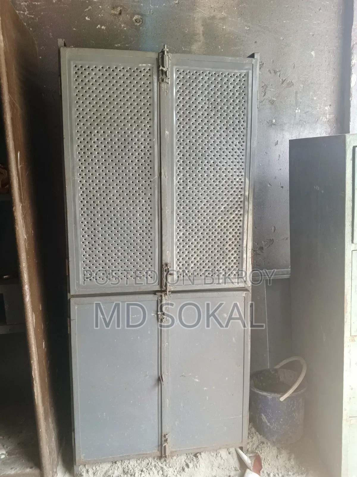 থালাবাসন রাখার রেক