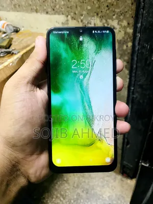 Samsung Galaxy A20 32 GB Black