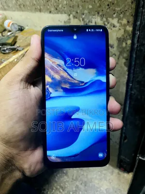 Samsung Galaxy A20 32 GB Black