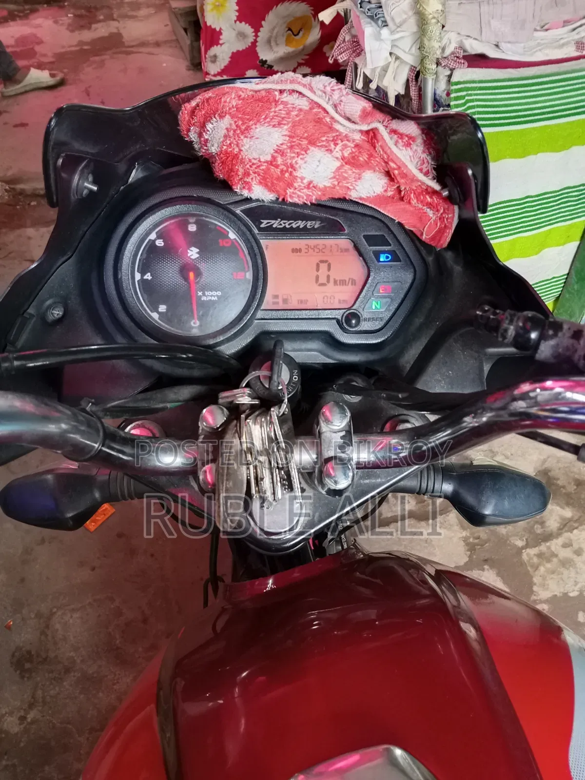 Bajaj Discover 125 2016 Red