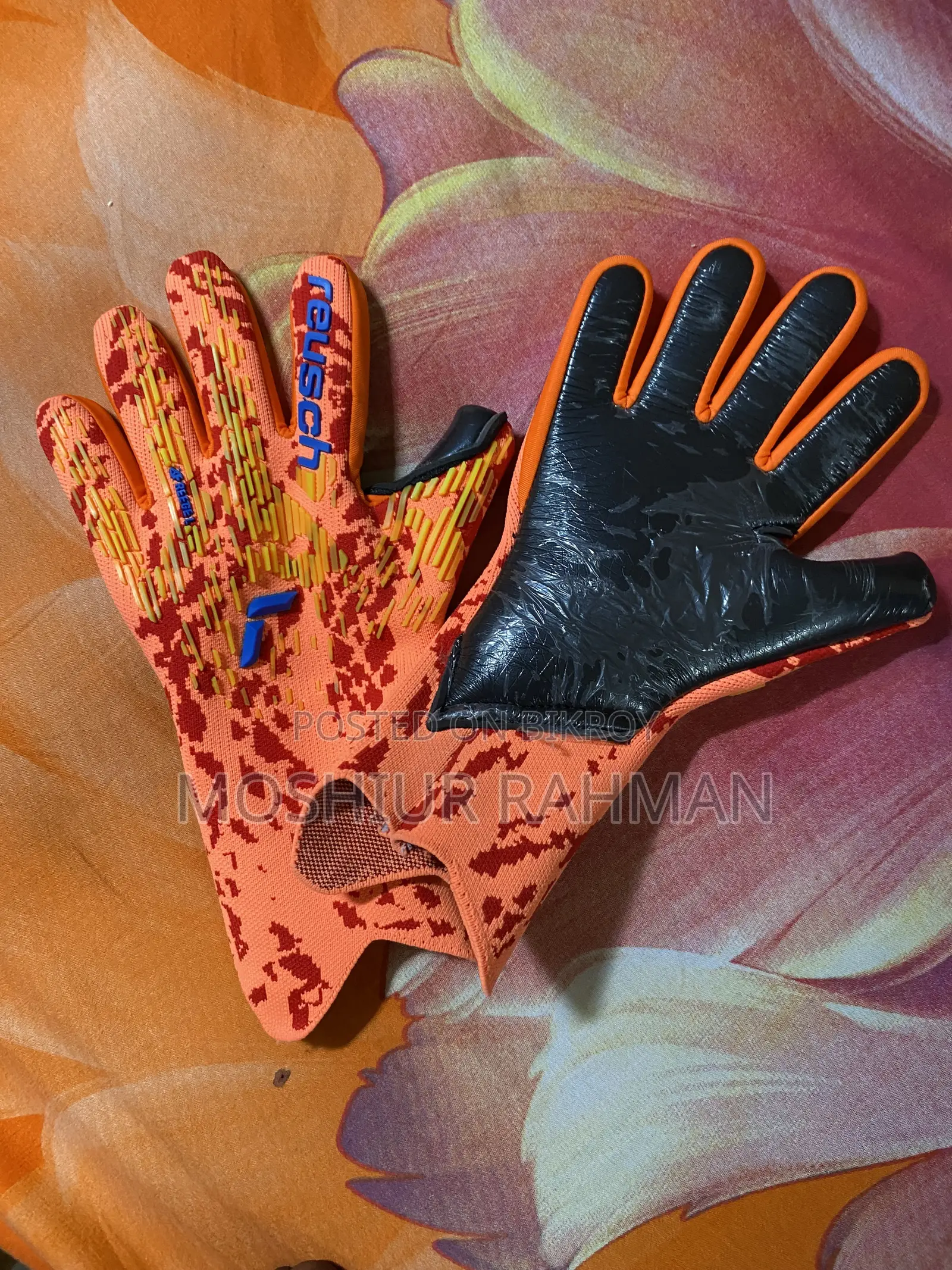 Bootball Gloves