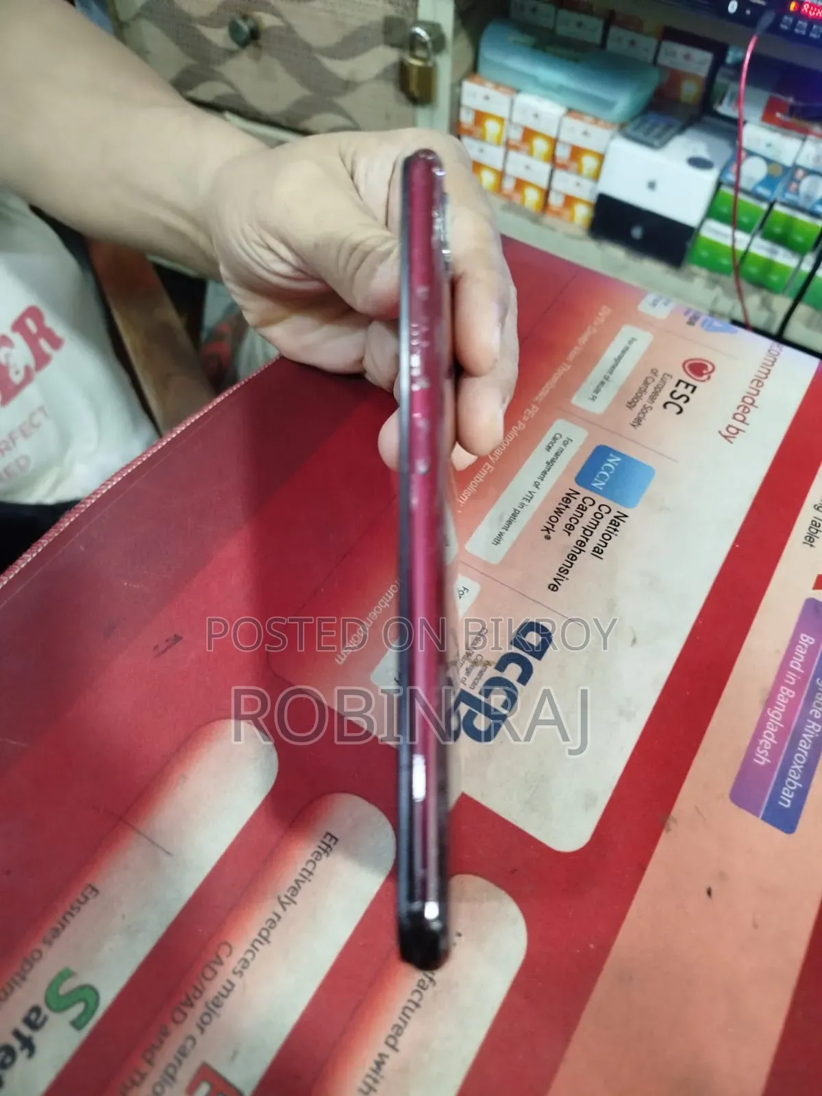 Vivo Y11 32 GB