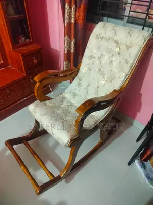 Rocking Chair-Fully New Condition (Used 3 Month)
