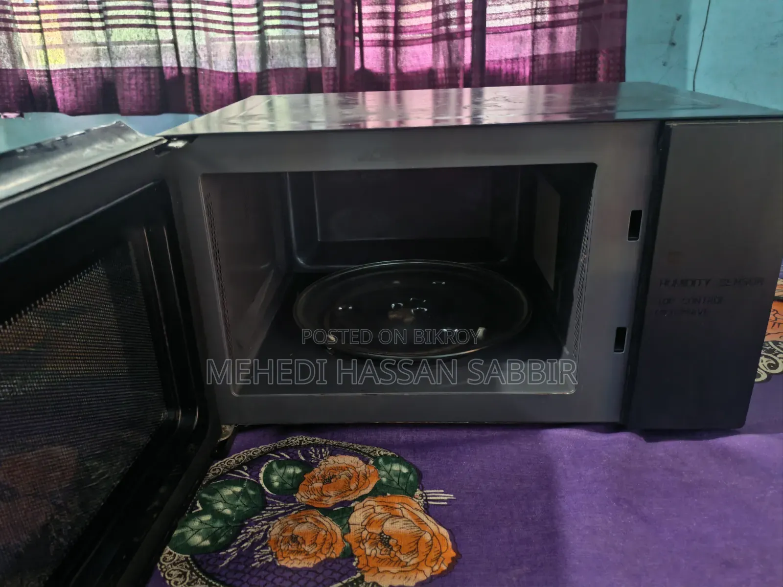 Microwave Oven