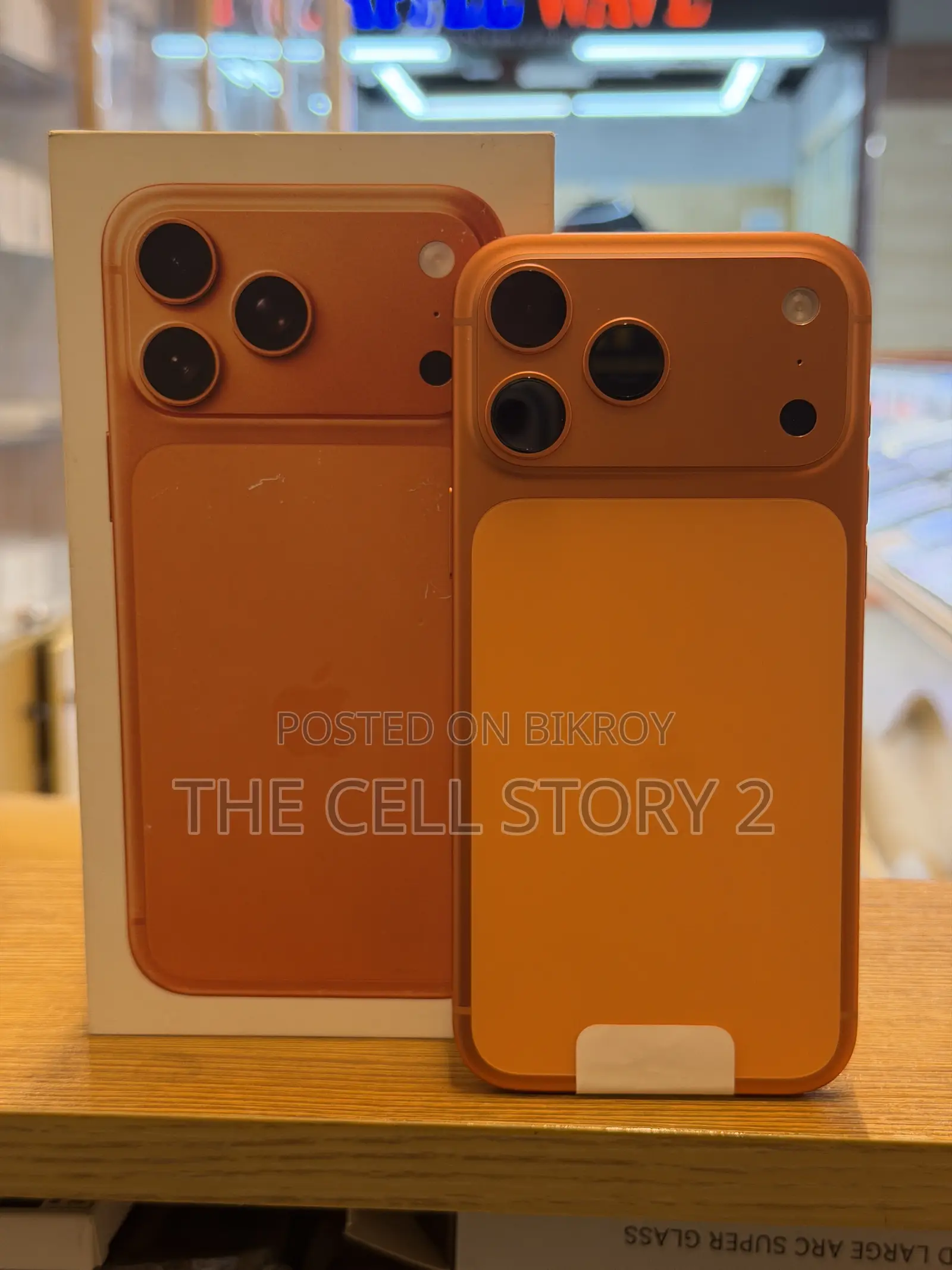 New Apple iPhone 17 Pro Max 256 GB Orange