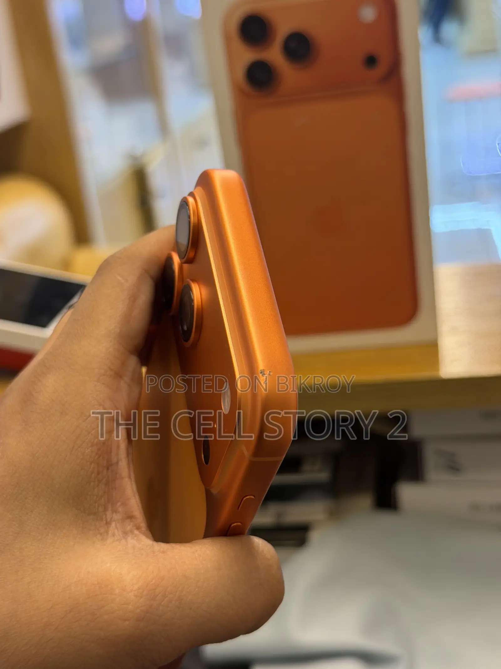 New Apple iPhone 17 Pro Max 256 GB Orange