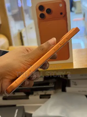 New Apple iPhone 17 Pro Max 256 GB Orange