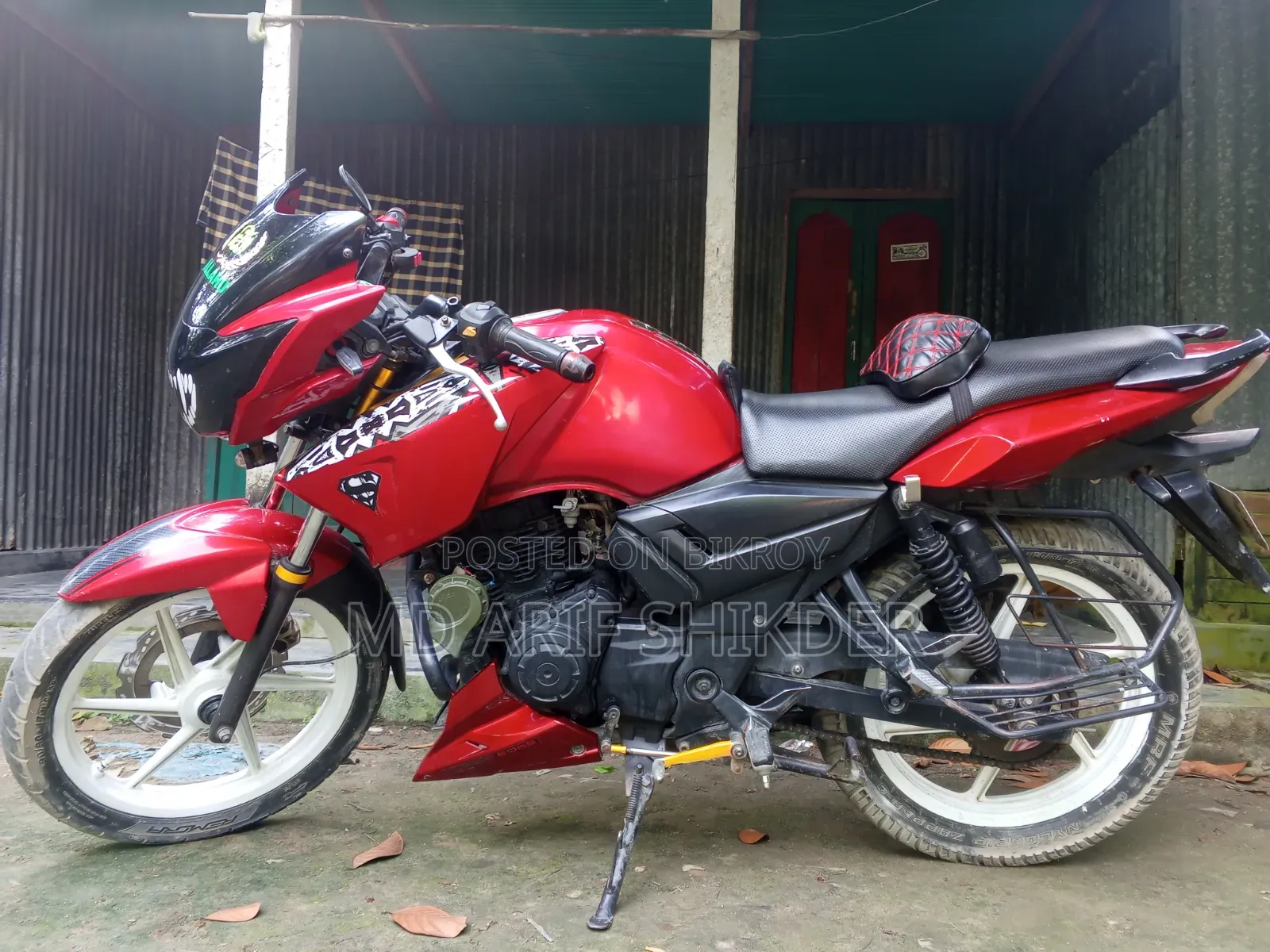TVS Apache RTR 160 2V 2018 Red