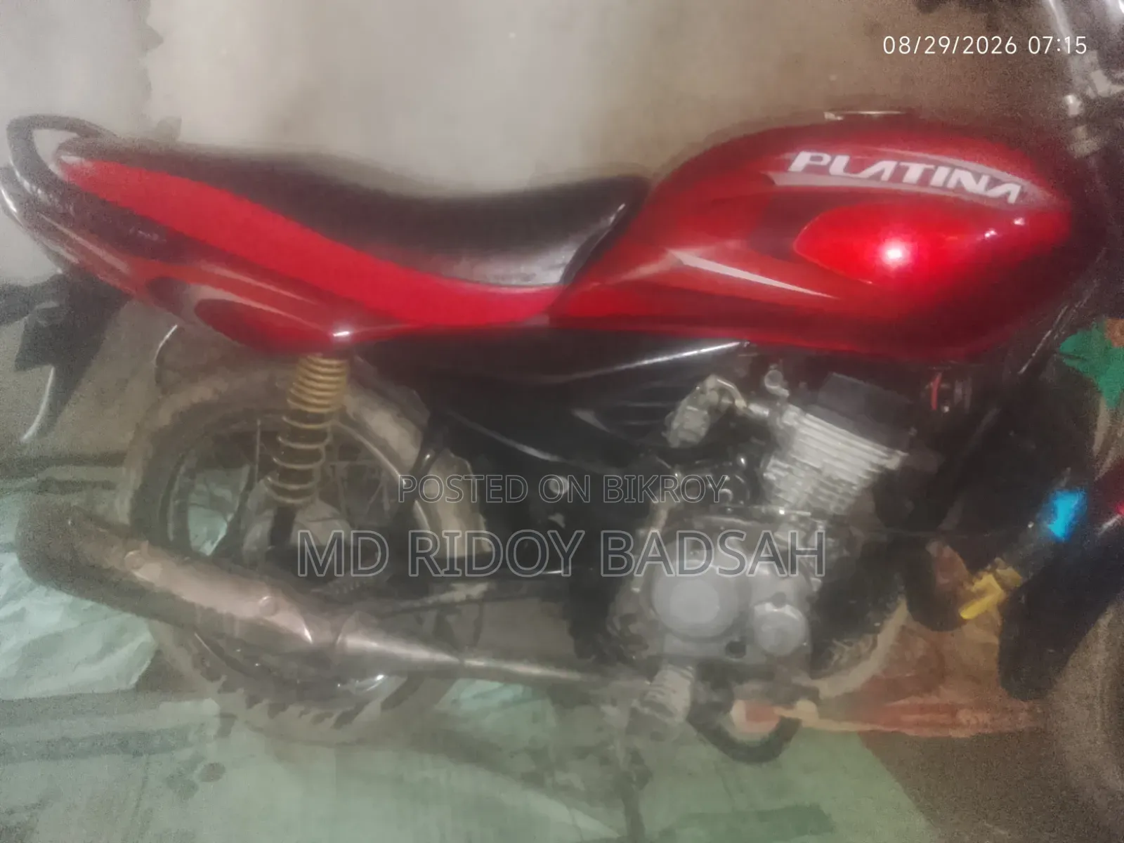 বাজাজ প্লাটিনা ১২৫ ২০১২ লাল