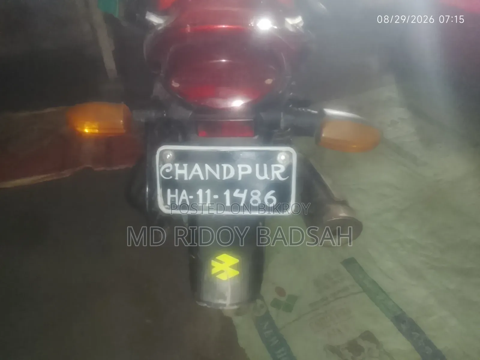 বাজাজ প্লাটিনা ১২৫ ২০১২ লাল