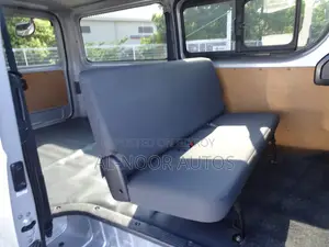 Toyota HiAce 2022 Silver