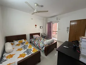 3bdrm Apartment in Buriganga Ali'S, Banasree for sale