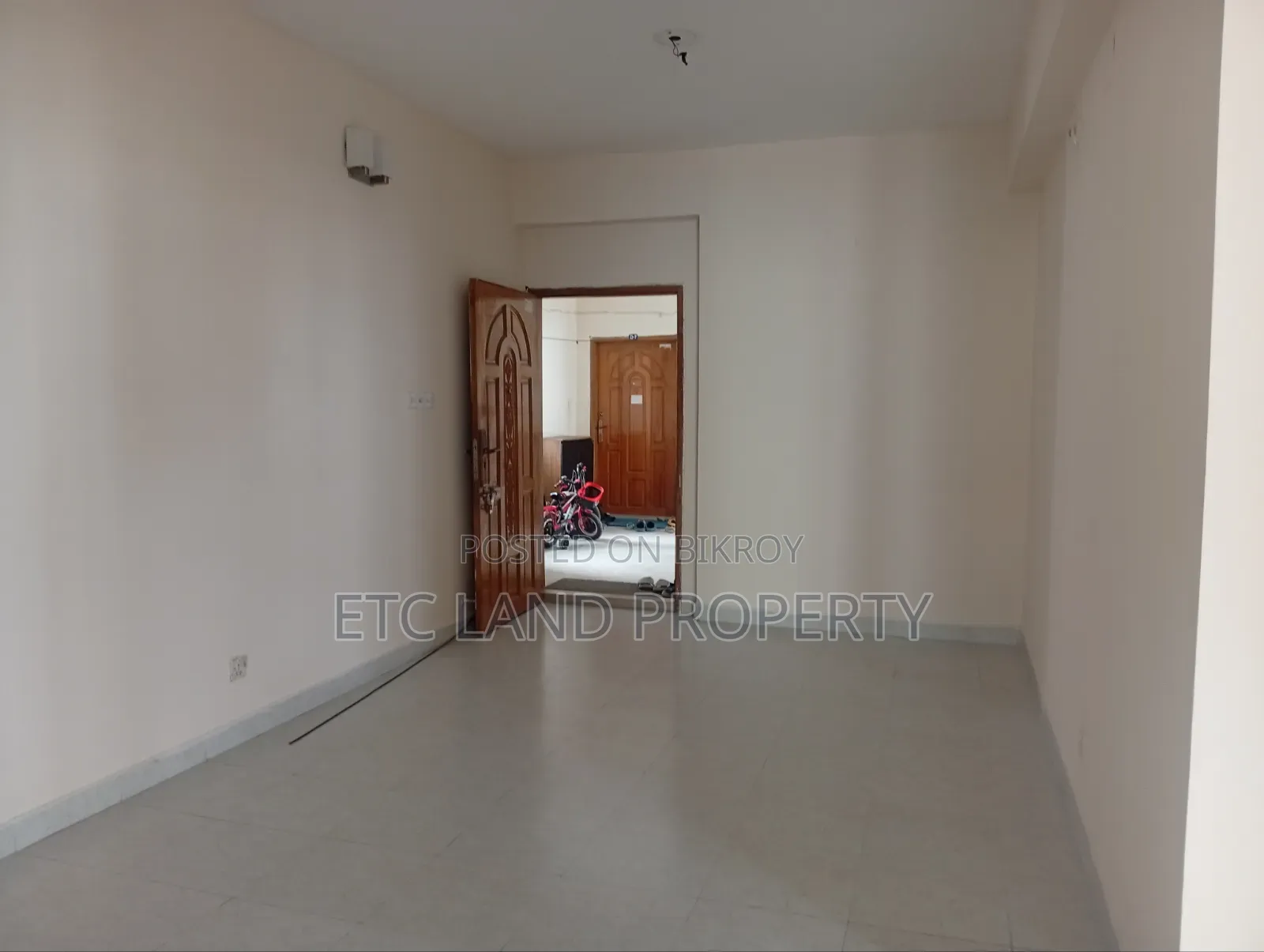 3bdrm Apartment in Shah Ali Bugh, Mirpur for sale