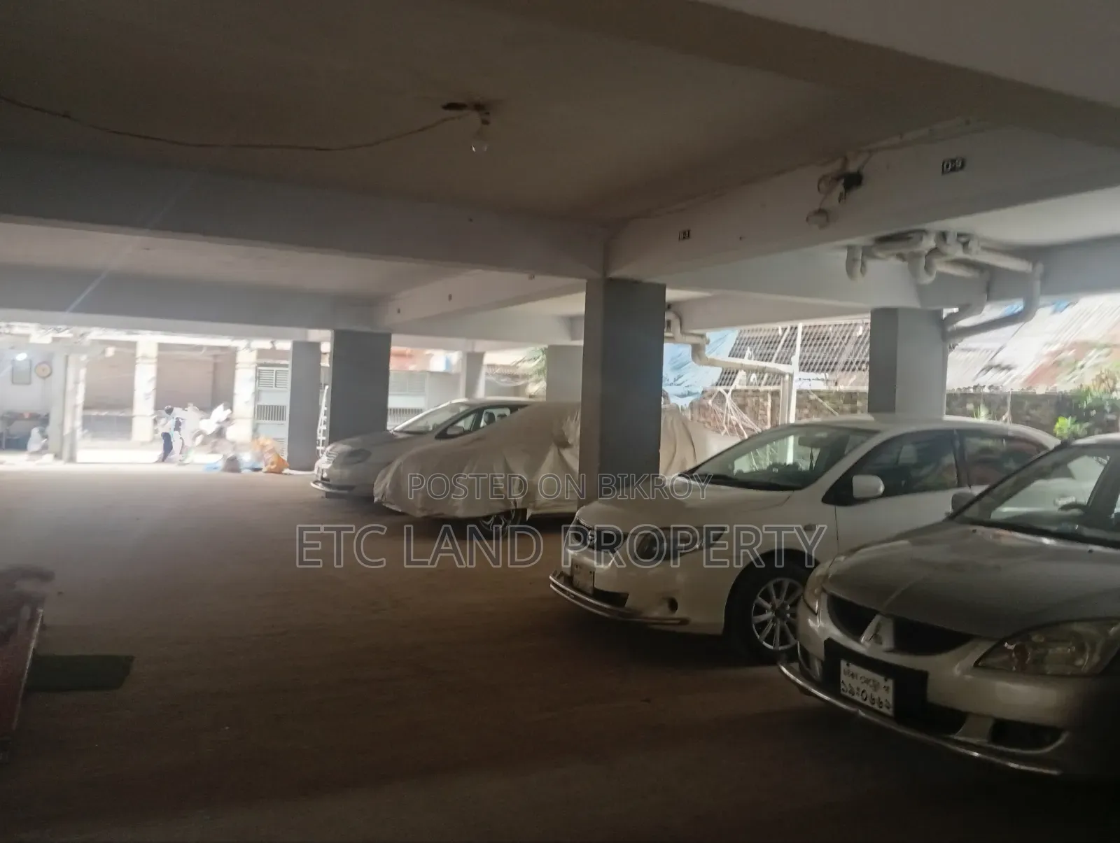 3bdrm Apartment in Shah Ali Bugh, Mirpur for sale