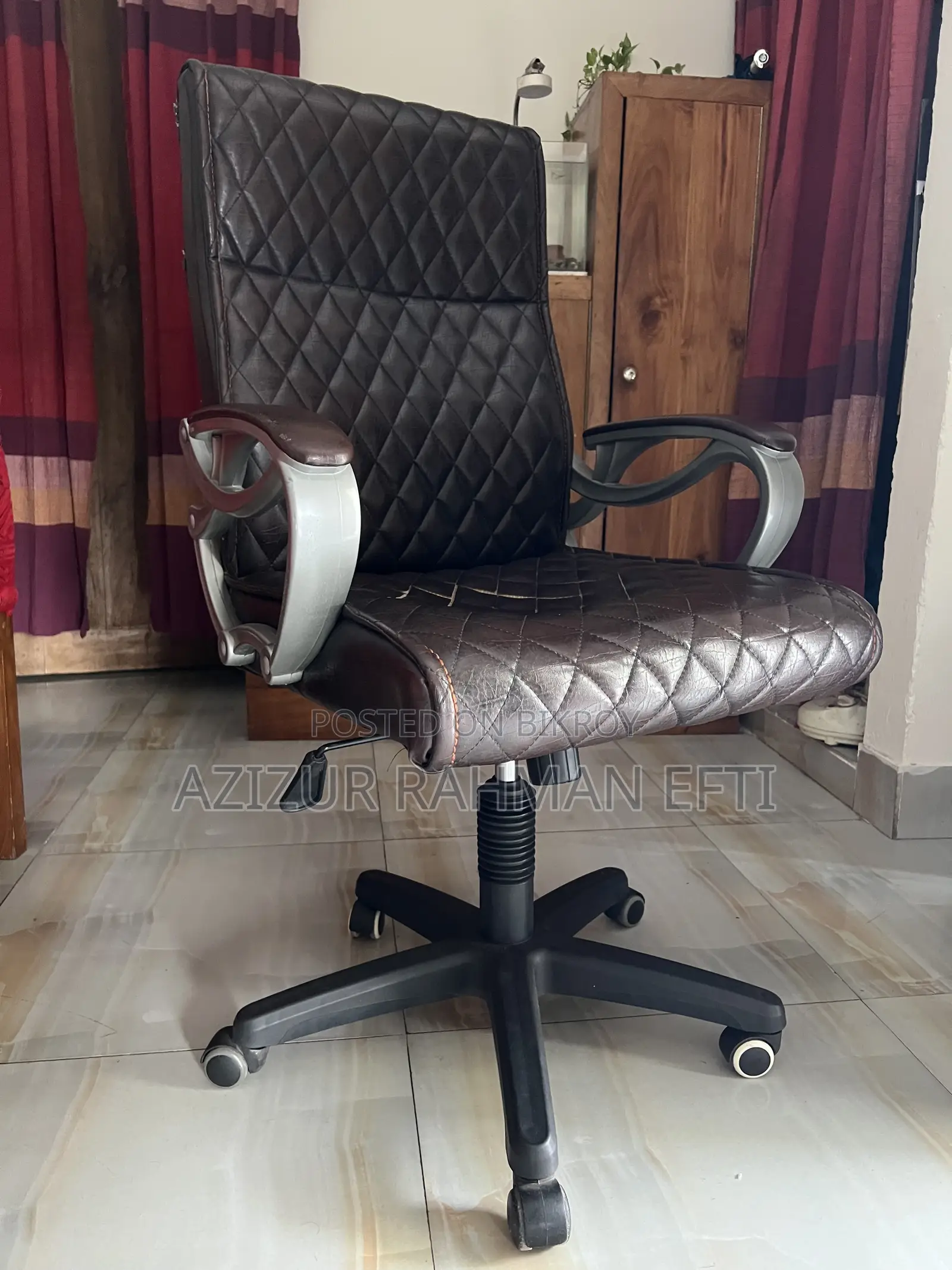 Boss Chair