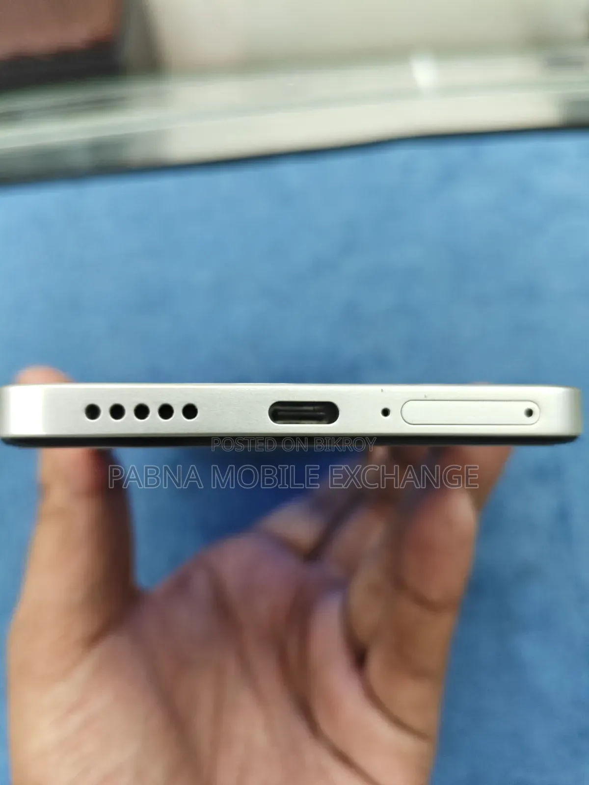 Helio 128 GB Gray