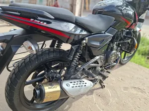 Bajaj Pulsar 150 2021 Black