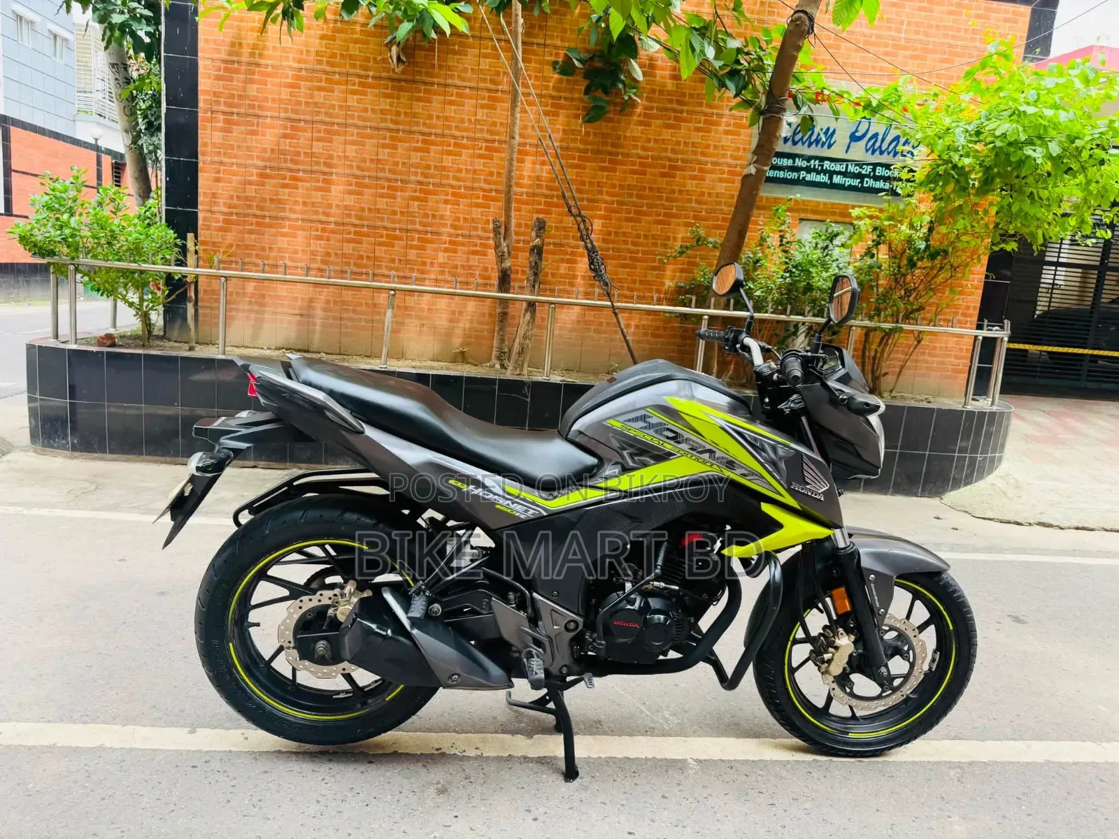 Honda Hornet 2019 Gray