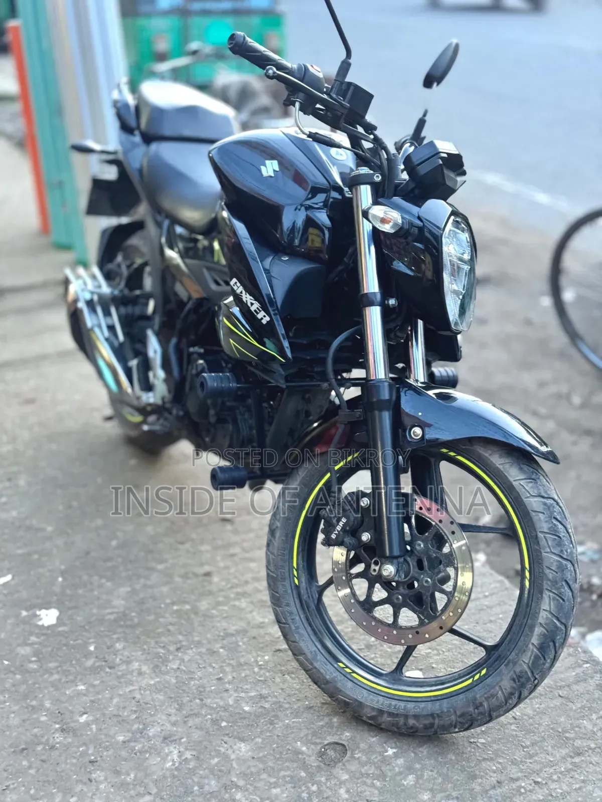 New Suzuki Gixxer 2025 Black