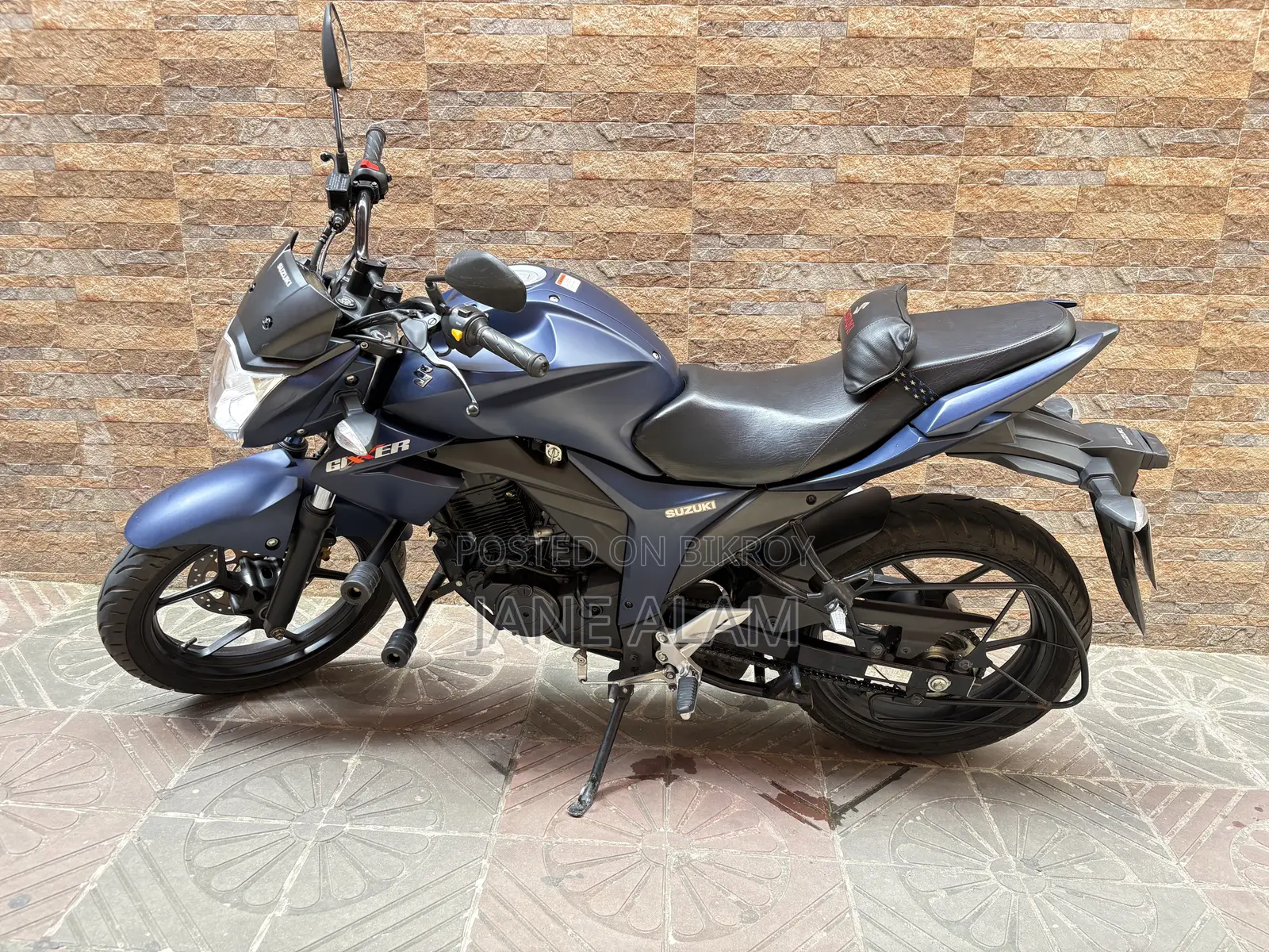Suzuki Gixxer 2024 Blue
