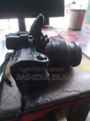 DSLR Camera