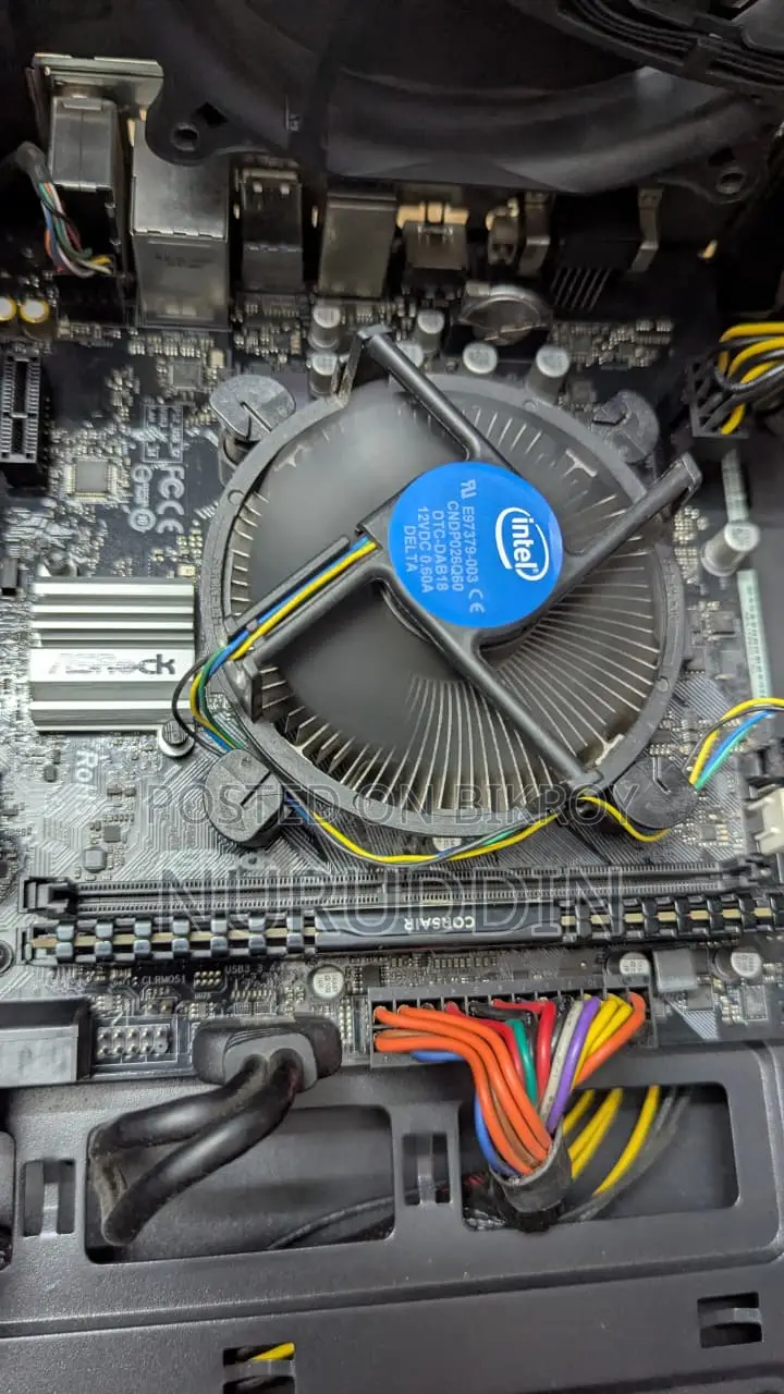Desktop Computer 8GB Intel Core i5 SSD 250GB