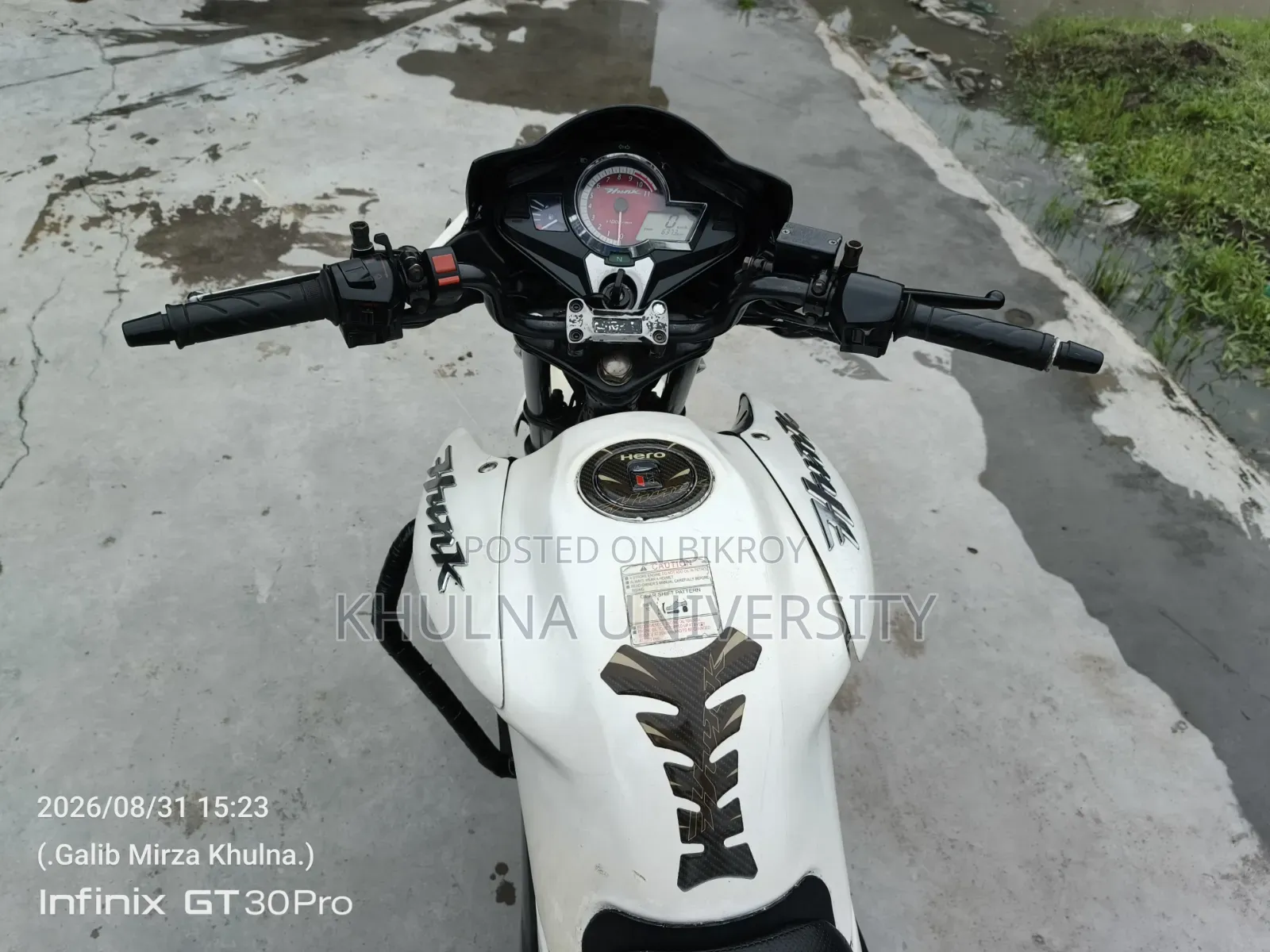 Hero Hunk 2018 White