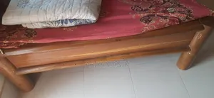 ৫*৭" খাট সাথে ডাবল পার্ট মেট্রেস