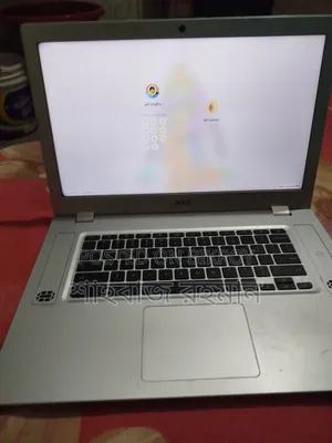 Laptop Acer AcerNote Light 1GB Intel Core i5 HDD+SSD 256GB