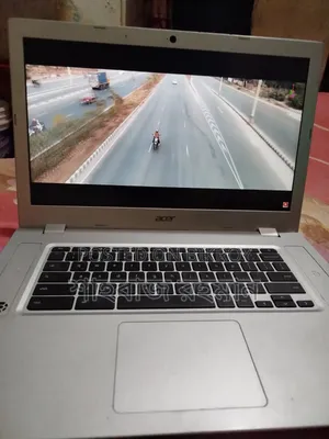 Laptop Acer AcerNote Light 1GB Intel Core i5 HDD+SSD 256GB