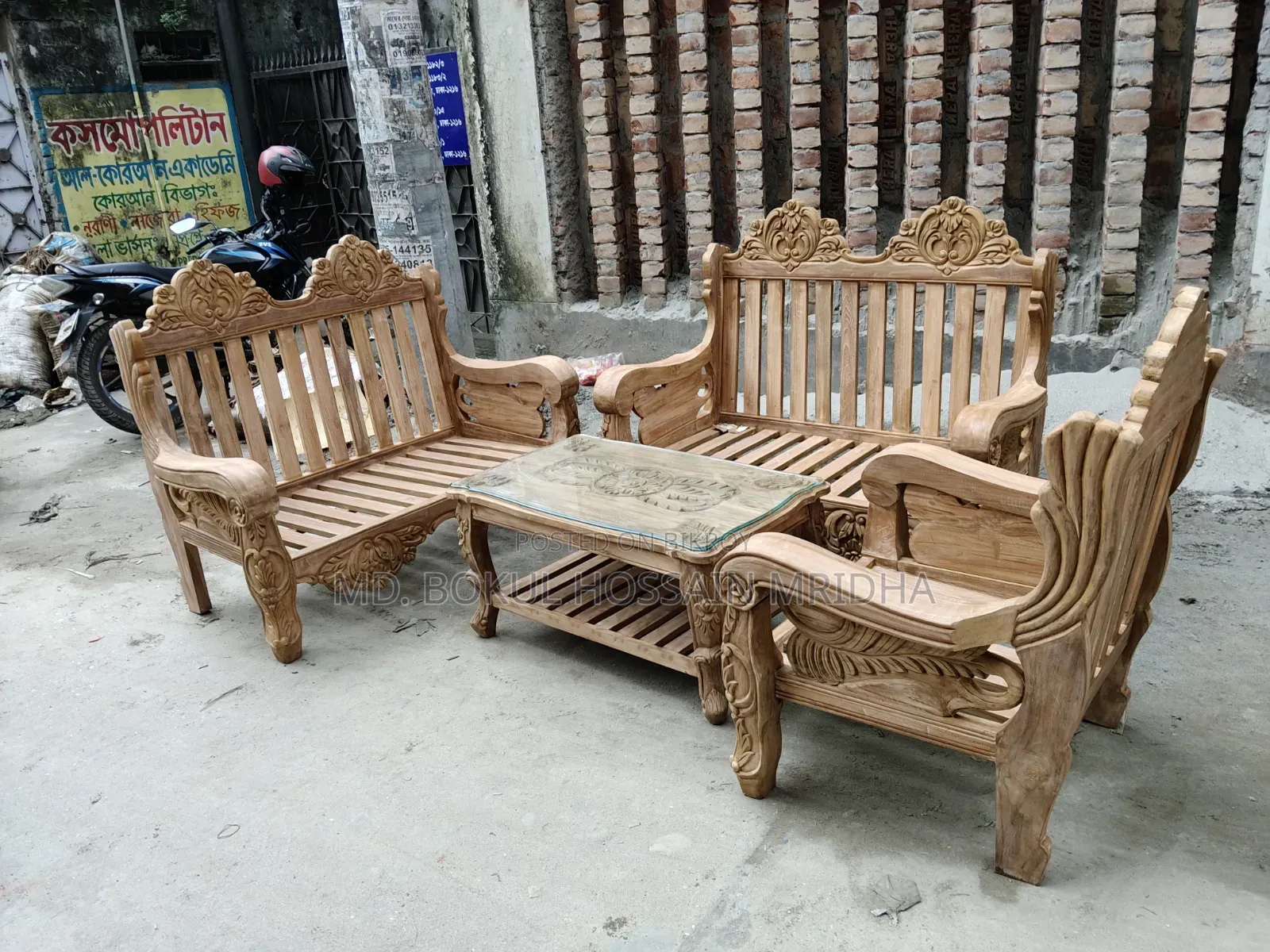 Sofa Half Victoria 2*2*1 & Tea Table