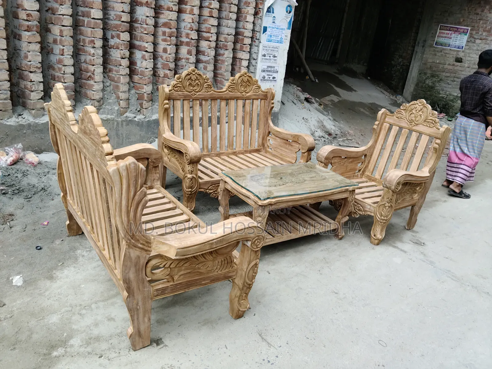 Sofa Half Victoria 2*2*1 & Tea Table