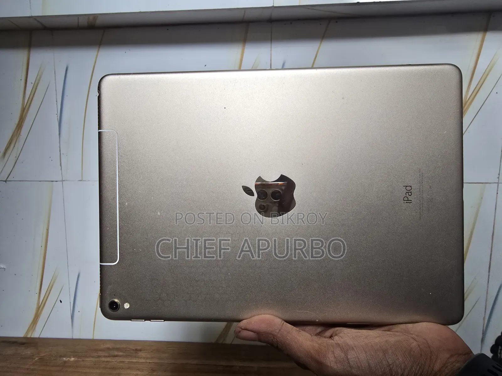 Apple iPad Pro (2022) 128 GB