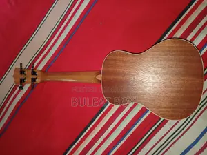Ukelele 24''