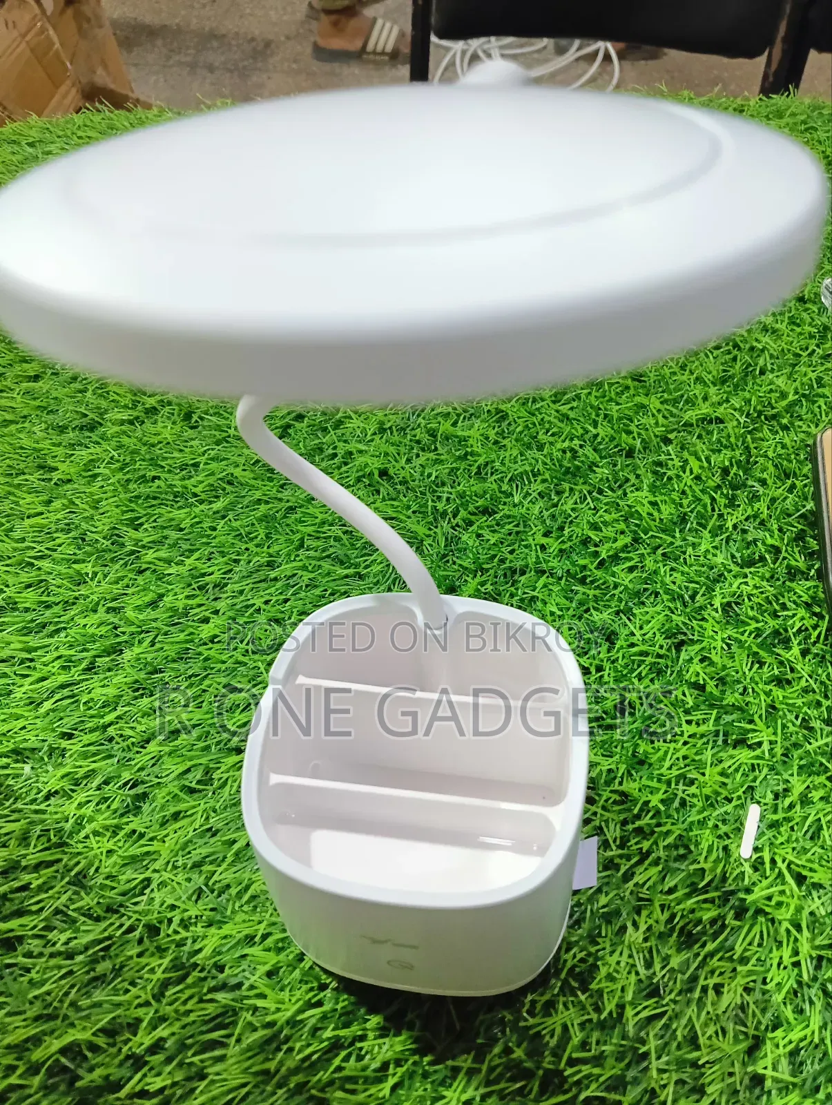 Yage Yg- T 109 Table Portable Lamp