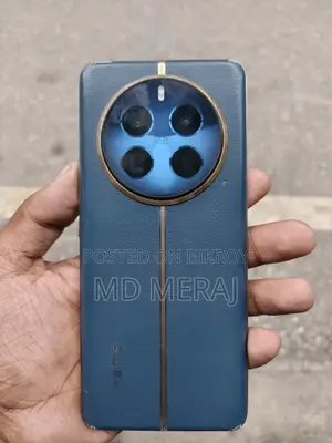 Realme 12 Pro+ 256 GB Blue
