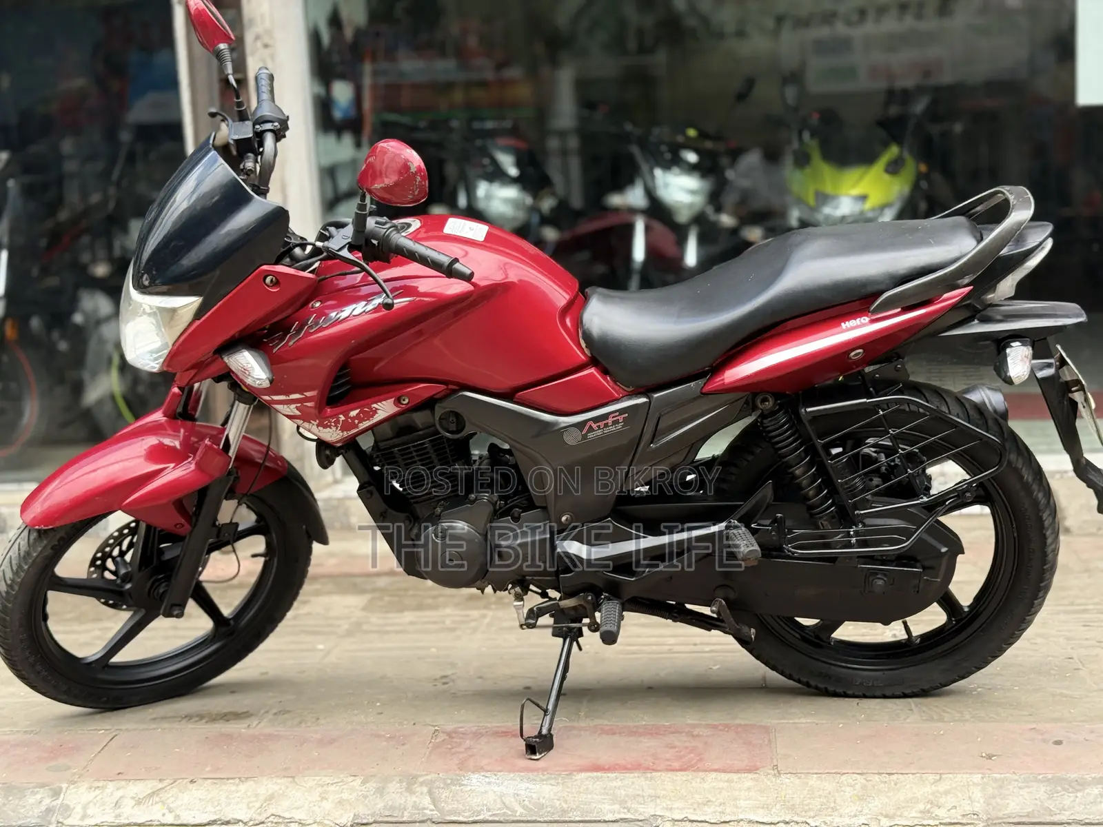 Hero Hunk 150 2022 Red