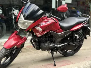 Hero Hunk 150 2022 Red
