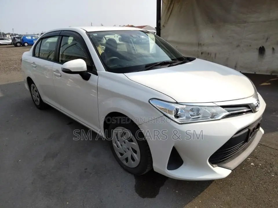 Toyota Axio 2021 White