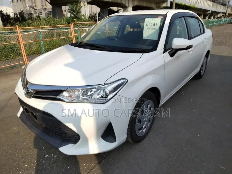 Toyota Axio 2021 White
